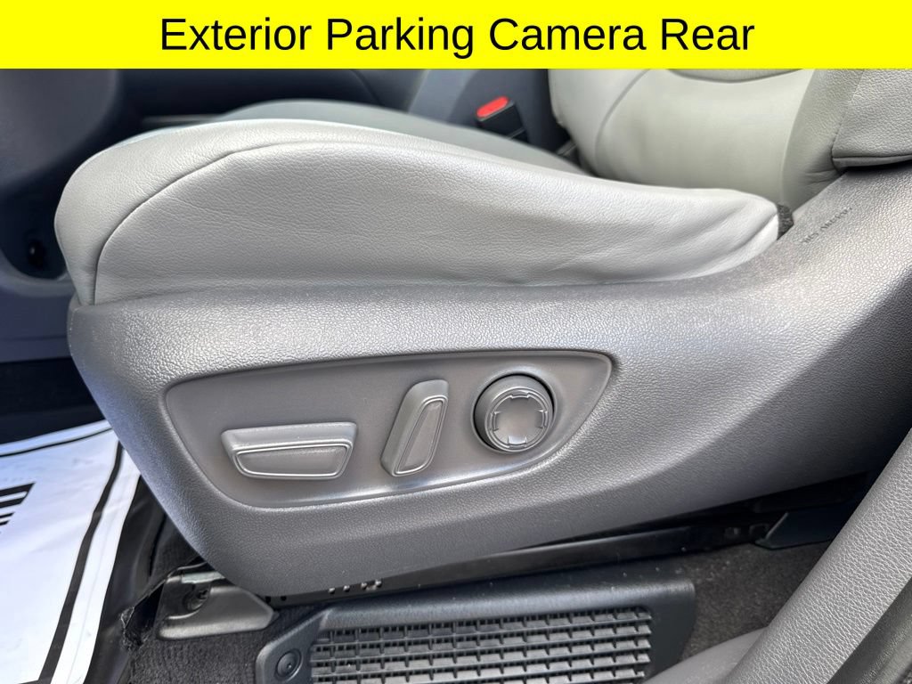 Used 2021 Toyota Sienna XLE w/ XLE Plus Package AWD/4WD image 18