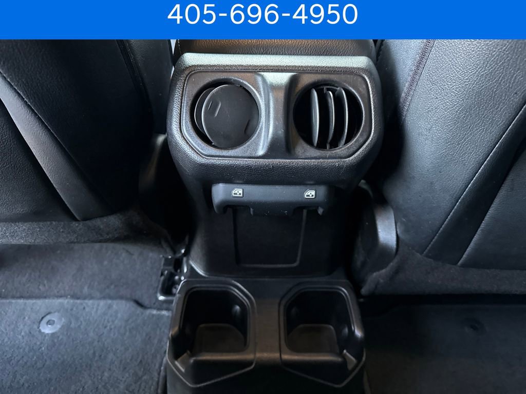 Used 2021 Jeep Wrangler Unlimited Sport AWD/4WD image 27