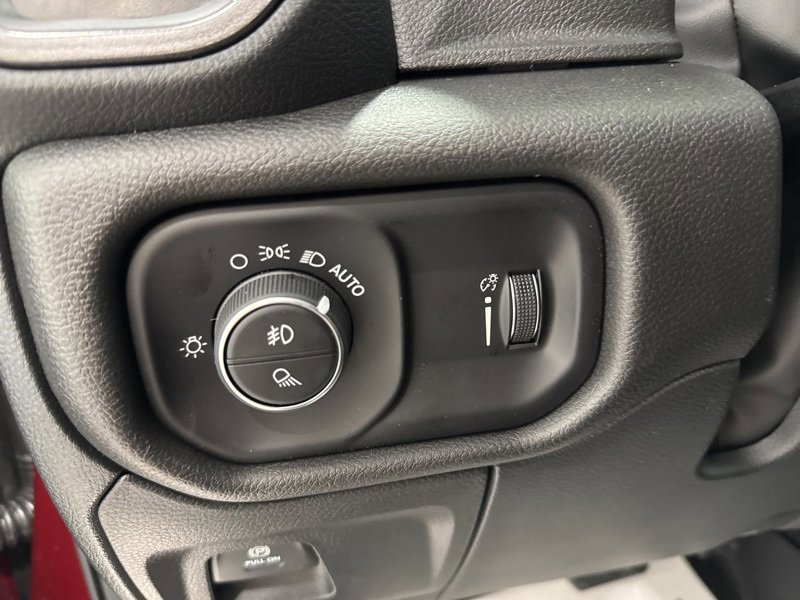 New 2026 RAM 1500 Classic Warlock image 21