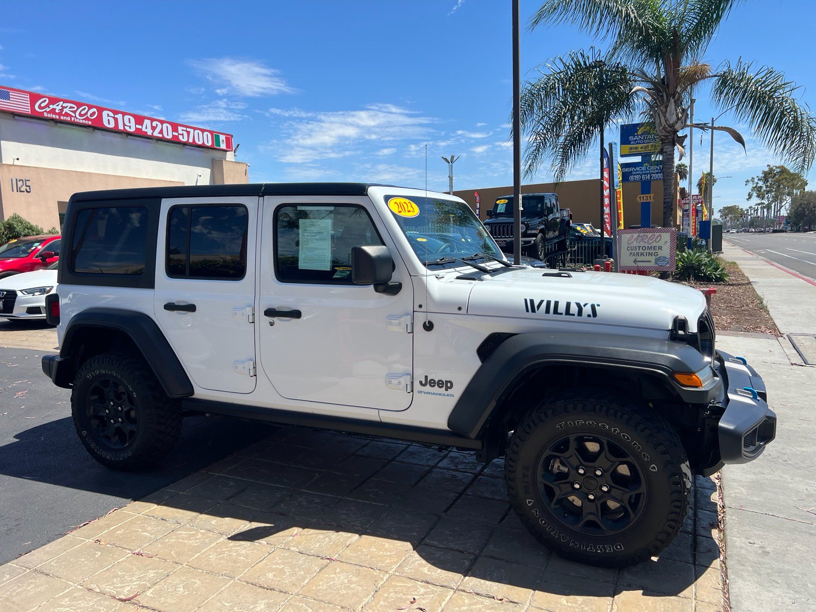 Used 2023 Jeep Wrangler Unlimited w/ Convenience Group AWD/4WD image 12