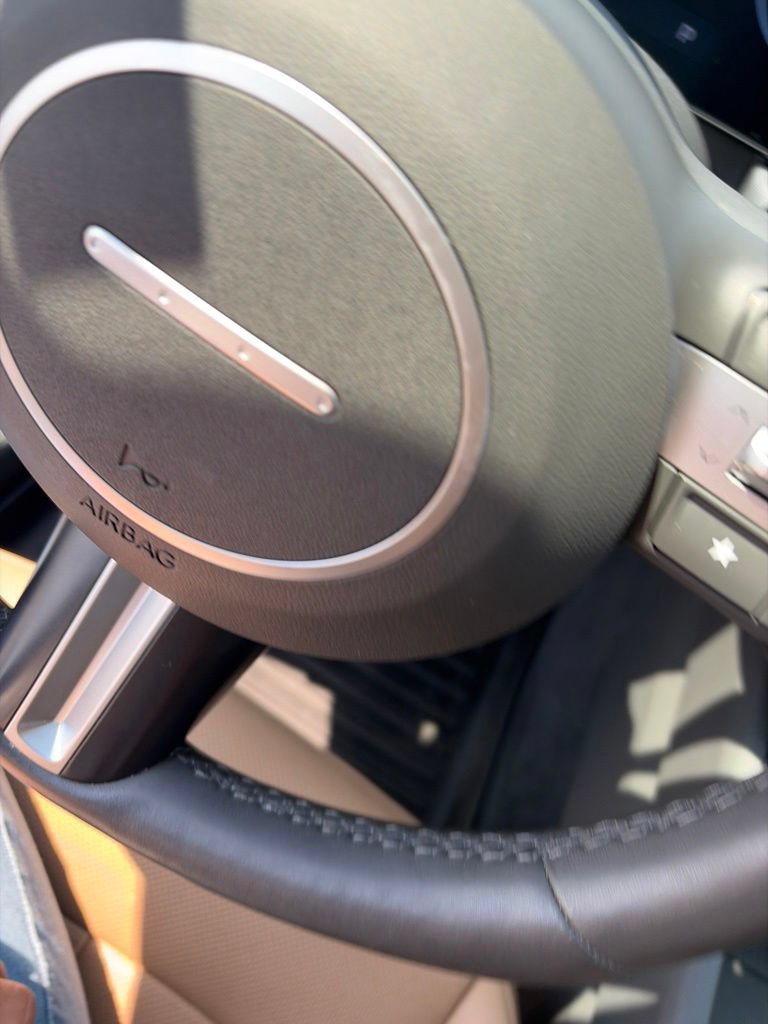 Used 2025 Hyundai Sonata Limited FWD image 15