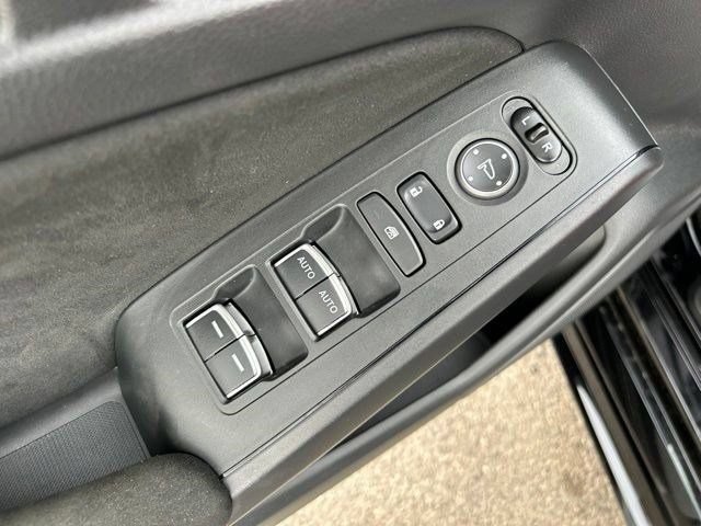 Used 2023 Honda Civic Type R image 11