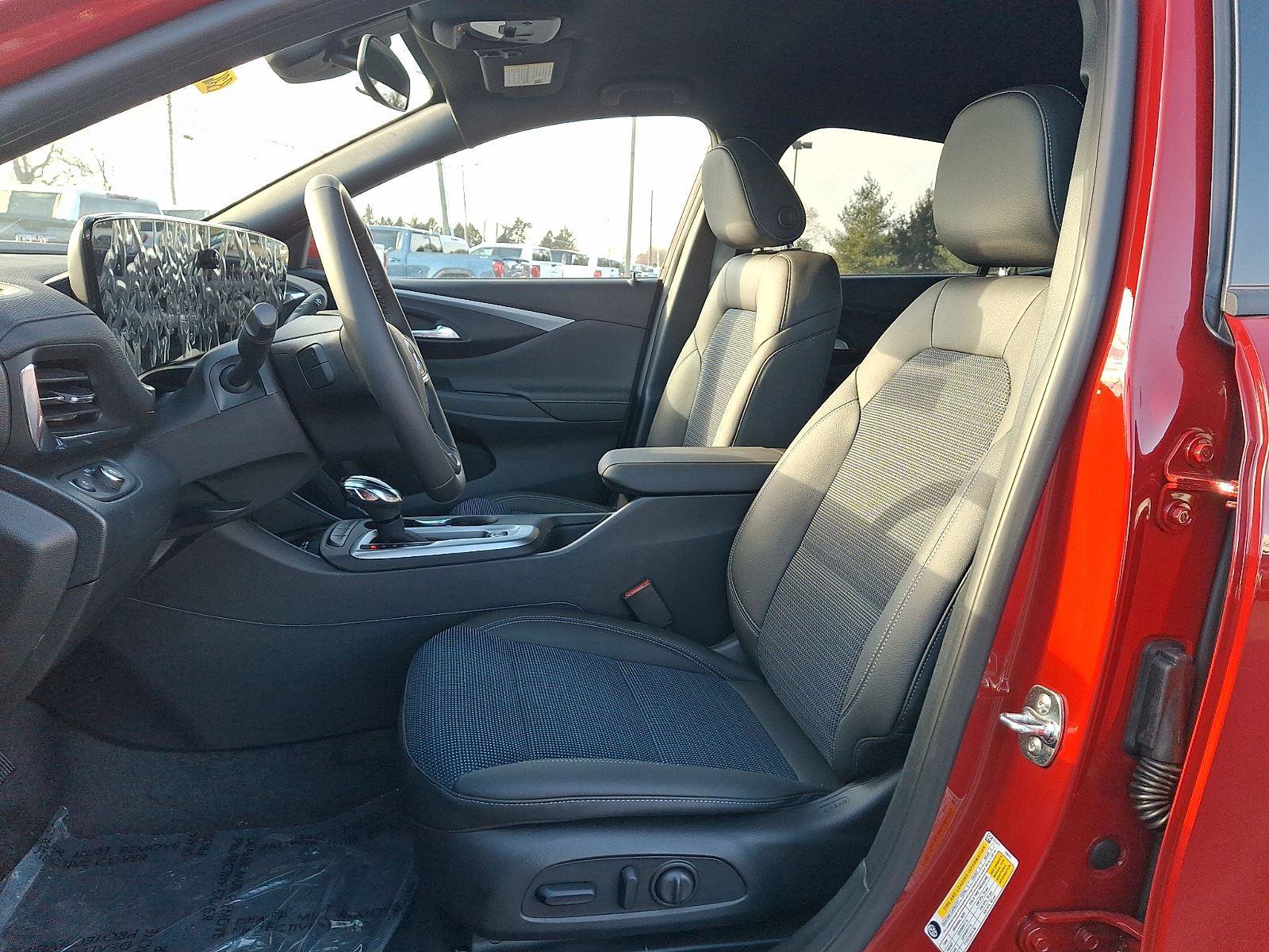 New 2026 Buick Envista Sport Touring w/ Convenience I Package FWD image 7