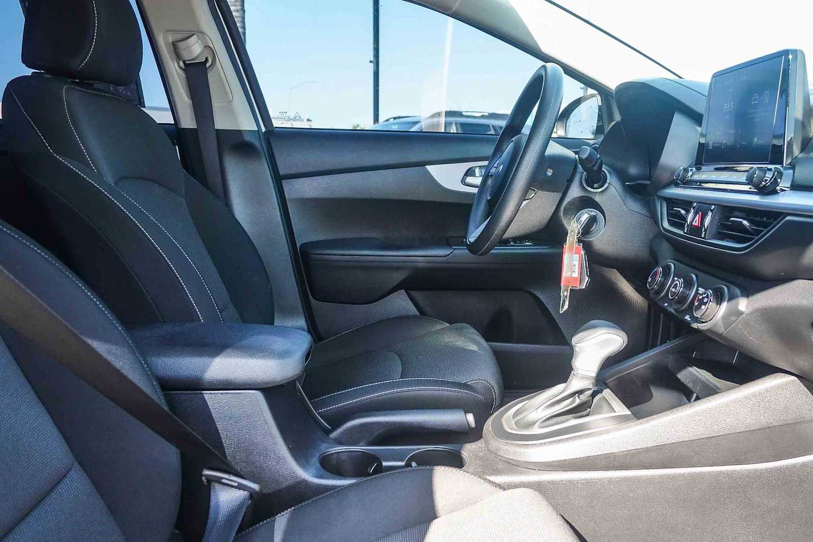 Used 2023 Kia Forte LXS w/ LXS Technology Package image 15