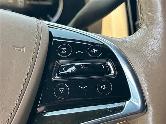 Used 2020 Cadillac Escalade Platinum RWD image 28