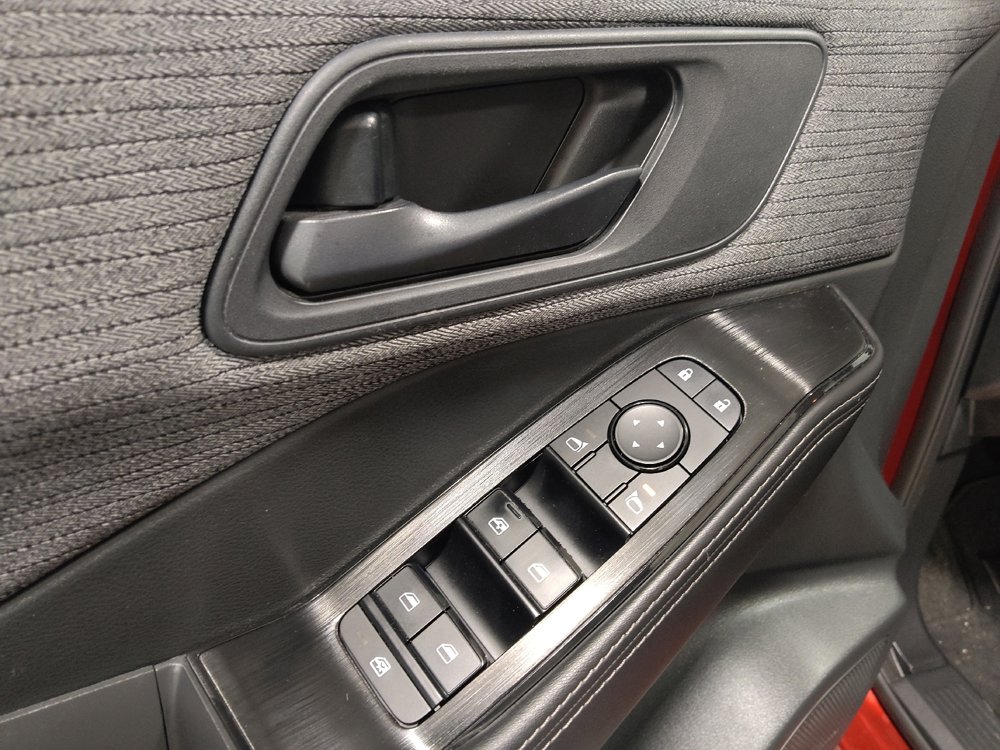 Used 2021 Nissan Rogue S image 27