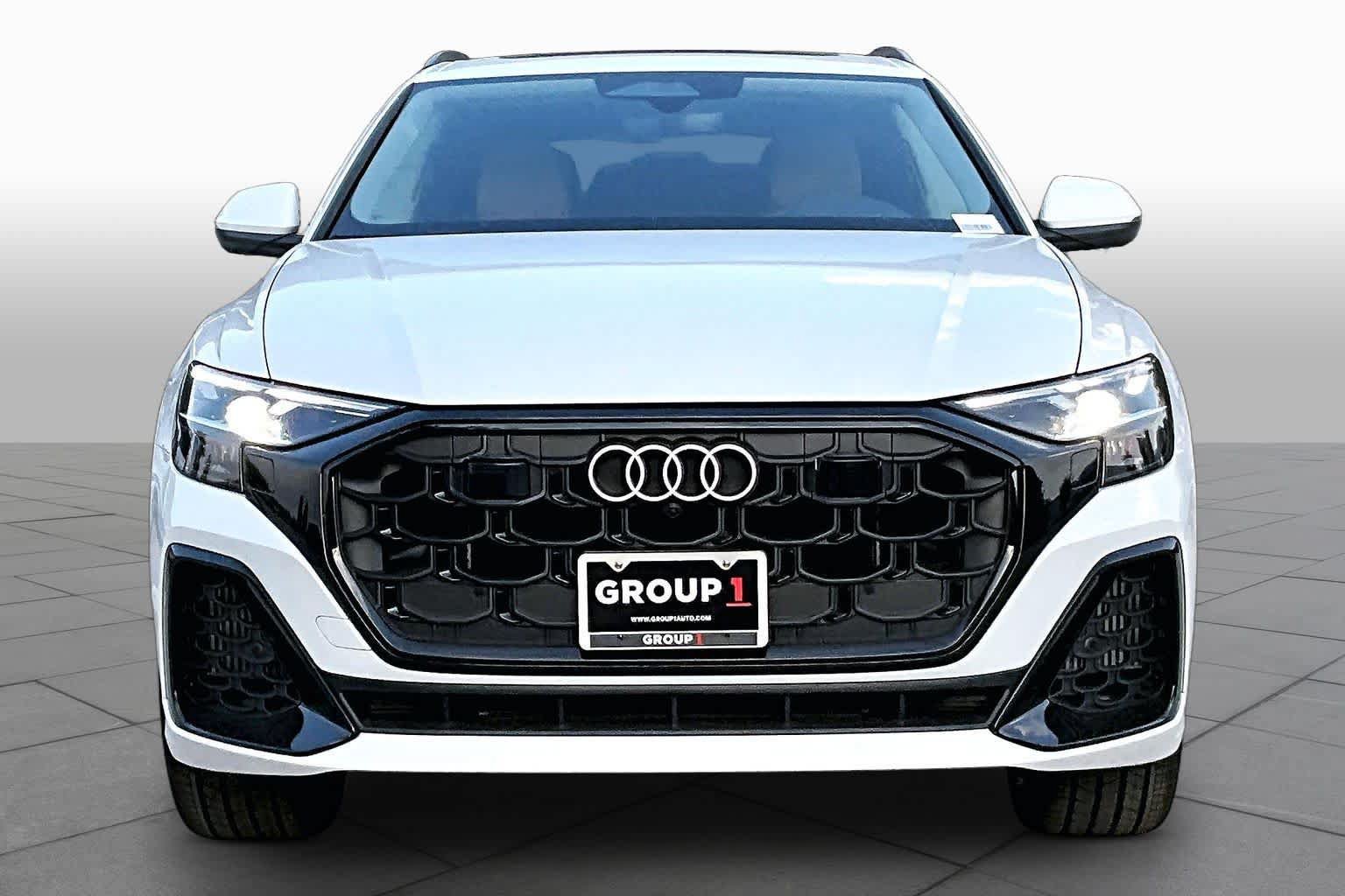 New 2027 Audi Q8 Premium Plus AWD/4WD image 3