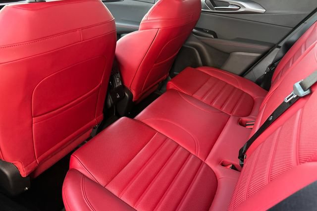 Used 2024 Dodge Hornet R/T Plus w/ R/T Blacktop Package AWD/4WD image 16