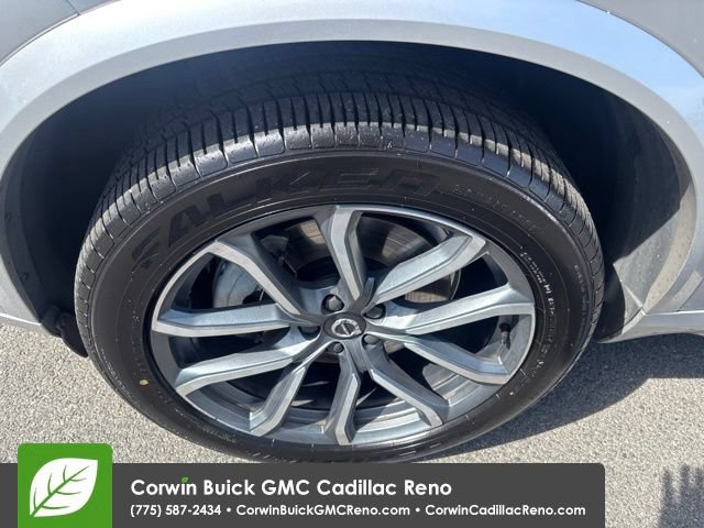 Used 2017 Volvo XC90 T6 Momentum w/ Vision Package AWD/4WD image 42
