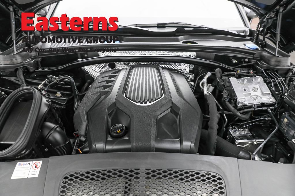 Used 2024 Porsche Macan image 7