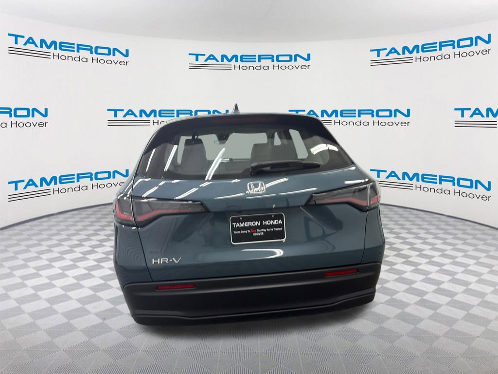 Used 2023 Honda HR-V LX image 4