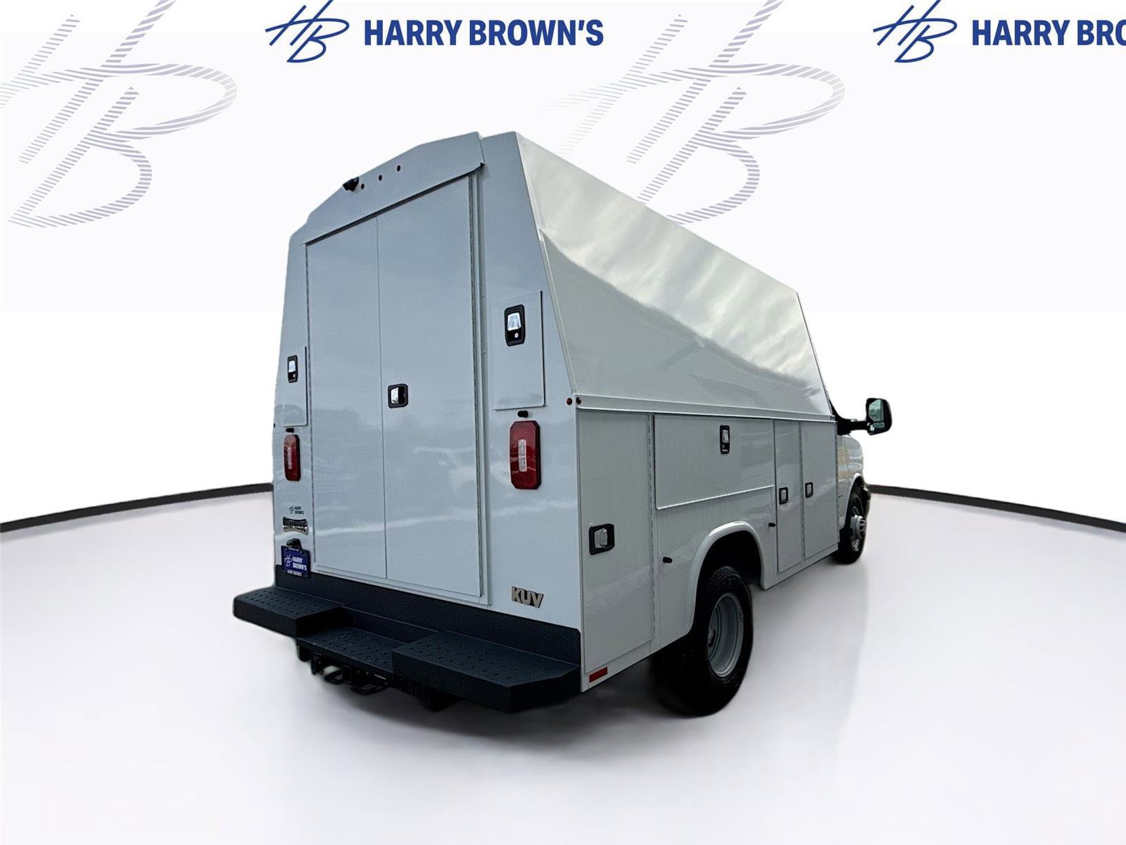 New 2025 Chevrolet Express 3500 w/ Power Convenience Package image 9