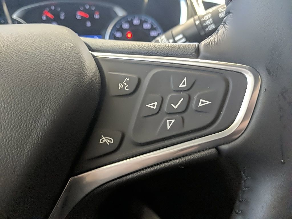 Used 2022 Chevrolet Equinox LT image 17