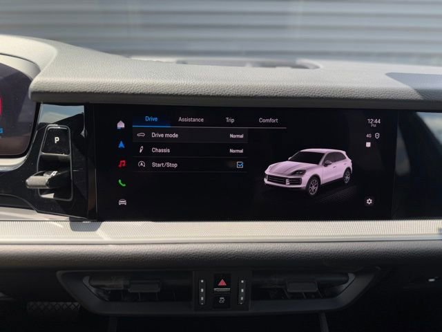 Used 2024 Porsche Cayenne image 20