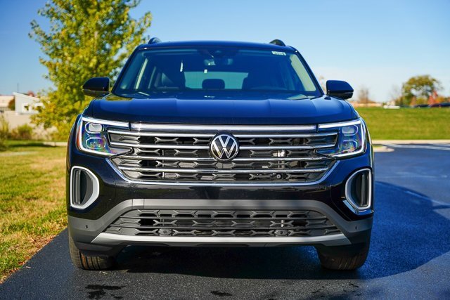 New 2026 Volkswagen Atlas SE image 48