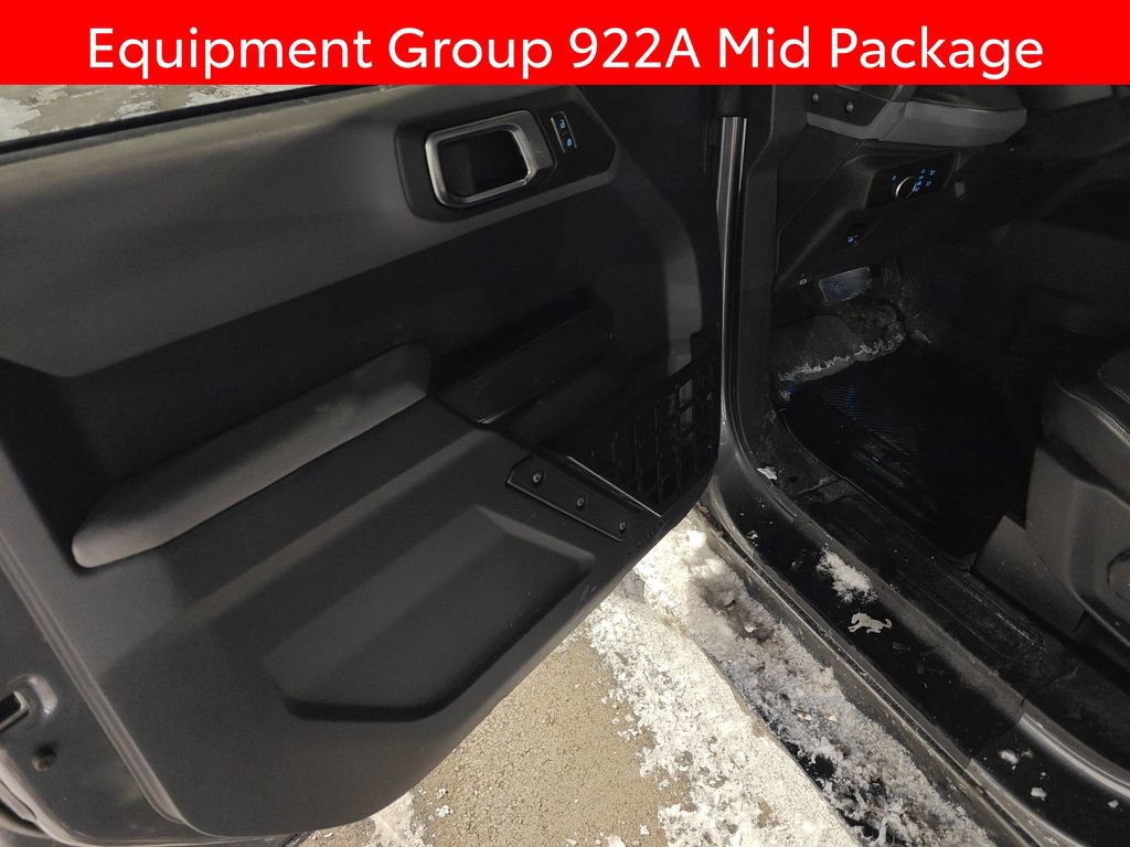 Used 2024 Ford Bronco Everglades image 6