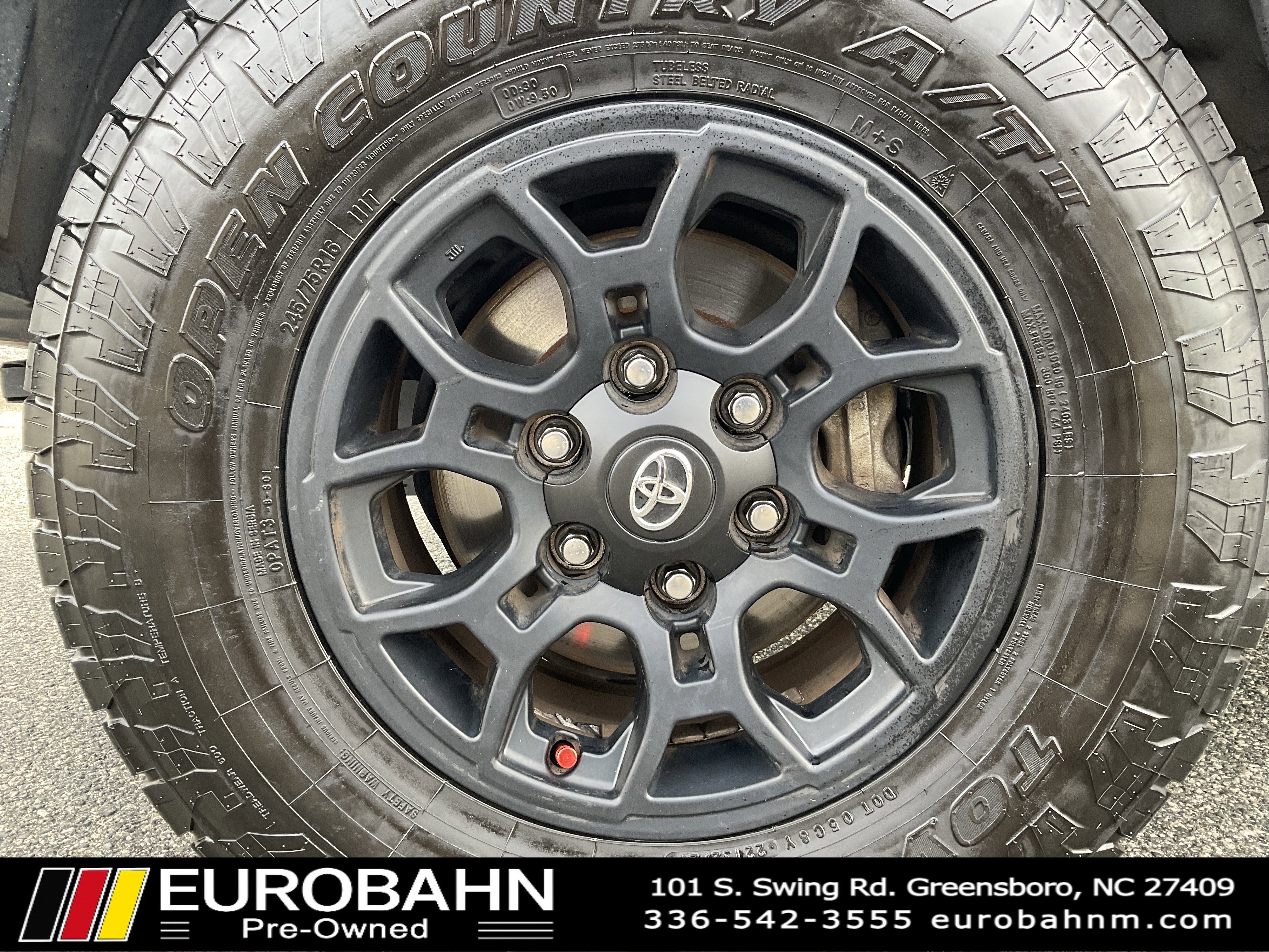 Used 2021 Toyota Tacoma SR5 image 34