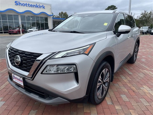 Used 2021 Nissan Rogue SV