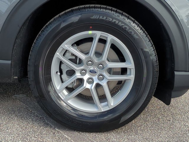 New 2026 Ford Explorer Active image 11