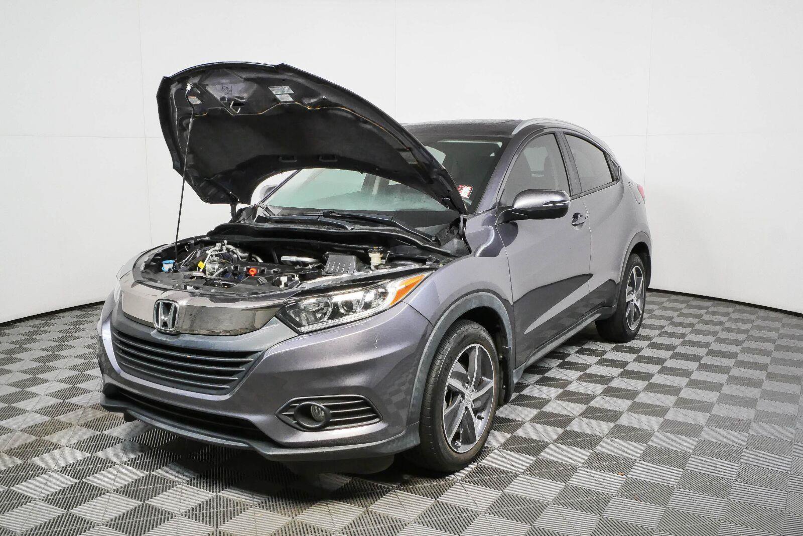 Used 2021 Honda HR-V EX-L image 29