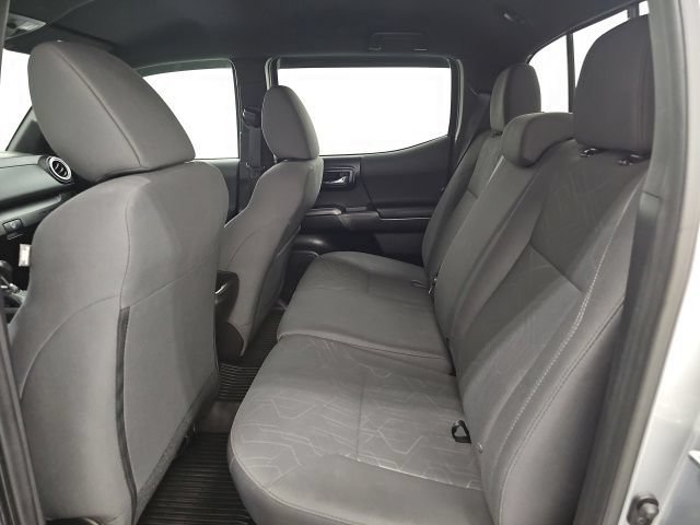 Used 2016 Toyota Tacoma TRD Sport w/ Towing Package AWD/4WD image 28