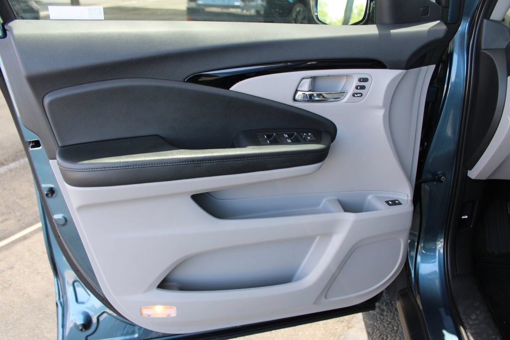 Used 2019 Honda Pilot Elite image 23