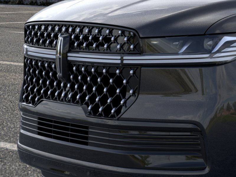 New 2026 Lincoln Navigator Black Label AWD/4WD image 17