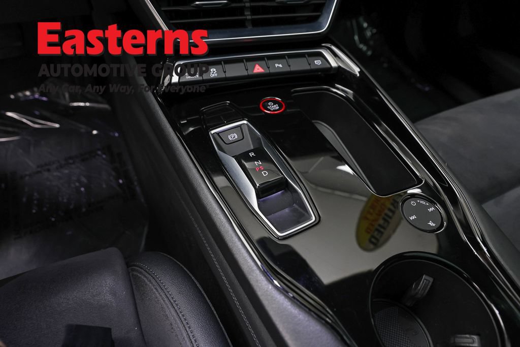 Used 2022 Audi e-tron GT Premium Plus AWD/4WD image 13