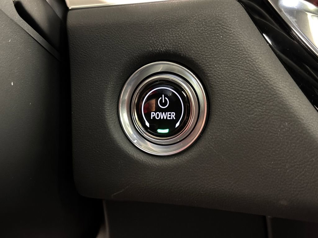 New 2025 Cadillac Lyriq Sport RWD image 41