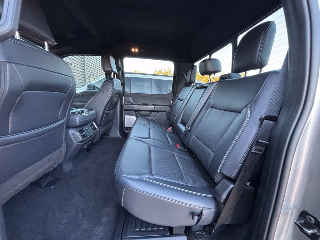 Used 2025 Ford F150 Lariat w/ Equipment Group 502A High AWD/4WD image 15