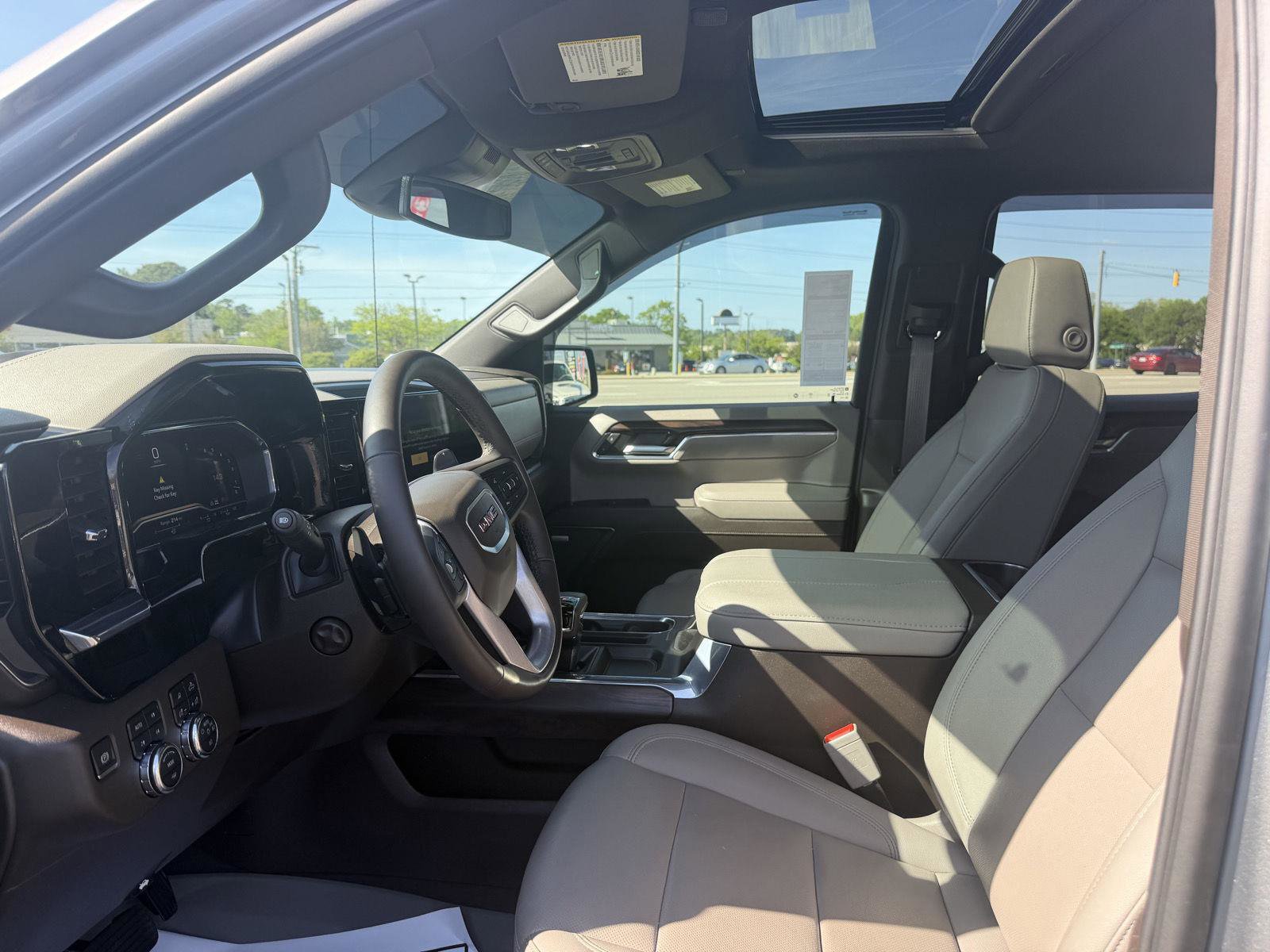 Used 2024 GMC Sierra 1500 SLT w/ SLT Premium Plus Package image 12