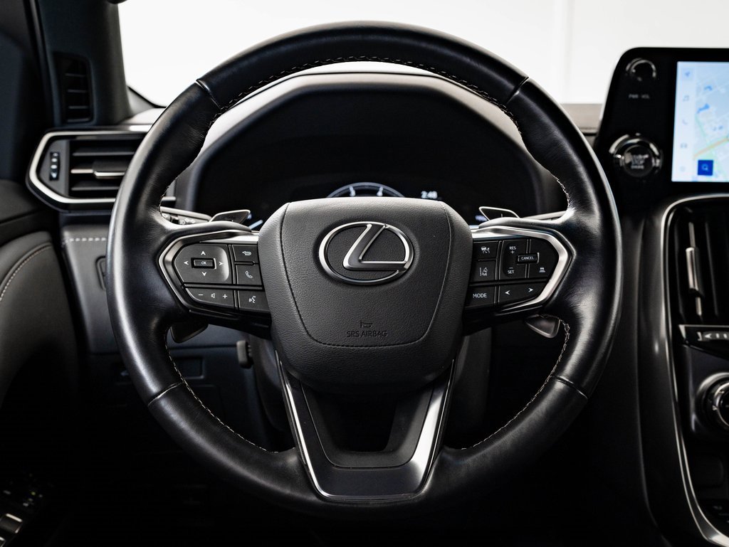 Used 2024 Lexus LX 600 4WD w/ Interior Upgrade Package image 43