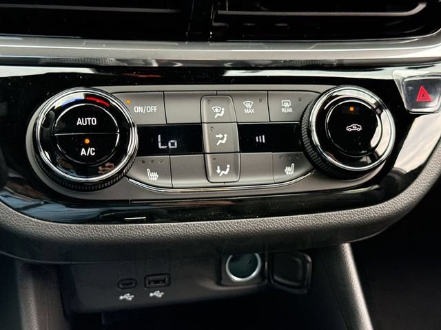 New 2026 Buick Envista Sport Touring w/ Convenience I Package FWD image 18