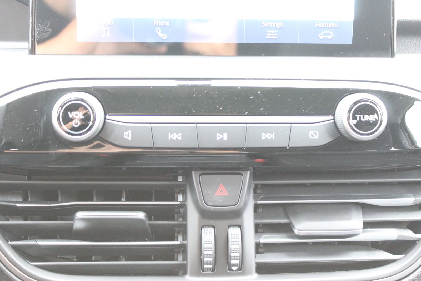 New 2026 Ford Escape Active w/ Cold Weather Package image 27