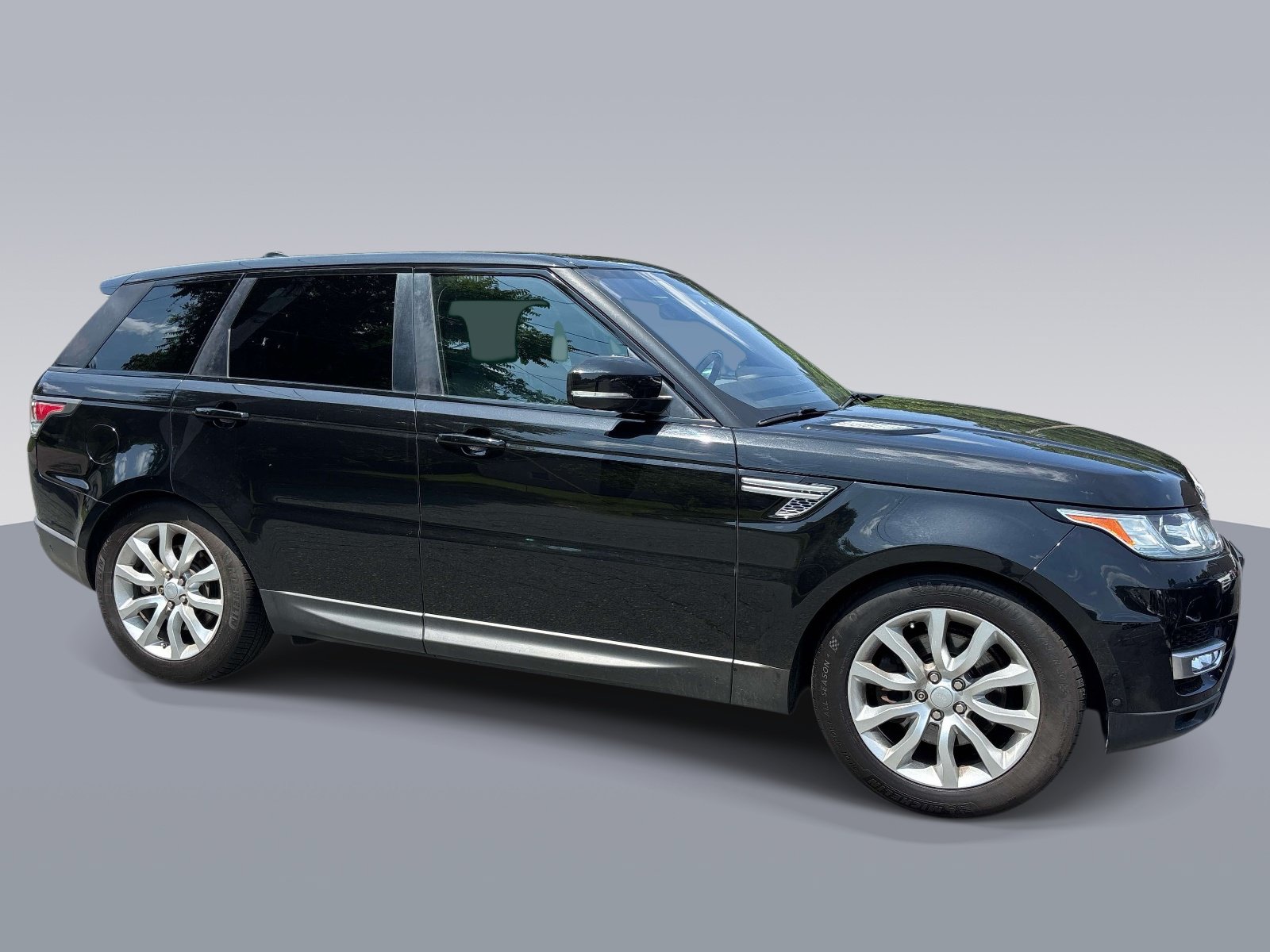 Used 2017 Land Rover Range Rover Sport HSE AWD/4WD image 2