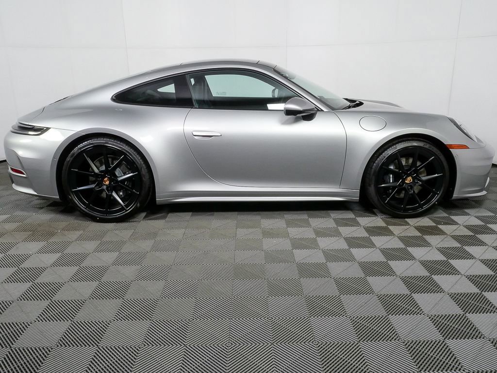 New 2026 Porsche 911 Carrera image 27