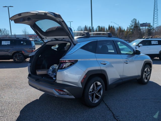 New 2026 Hyundai Tucson SEL image 5