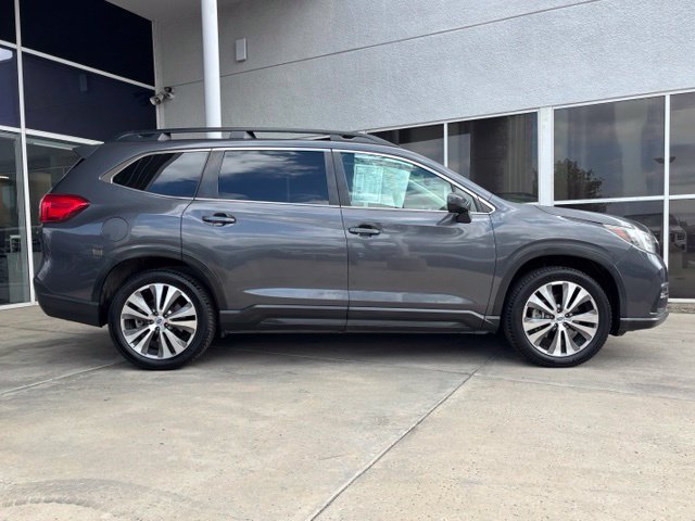 Used 2019 Subaru Ascent Premium AWD/4WD image 2