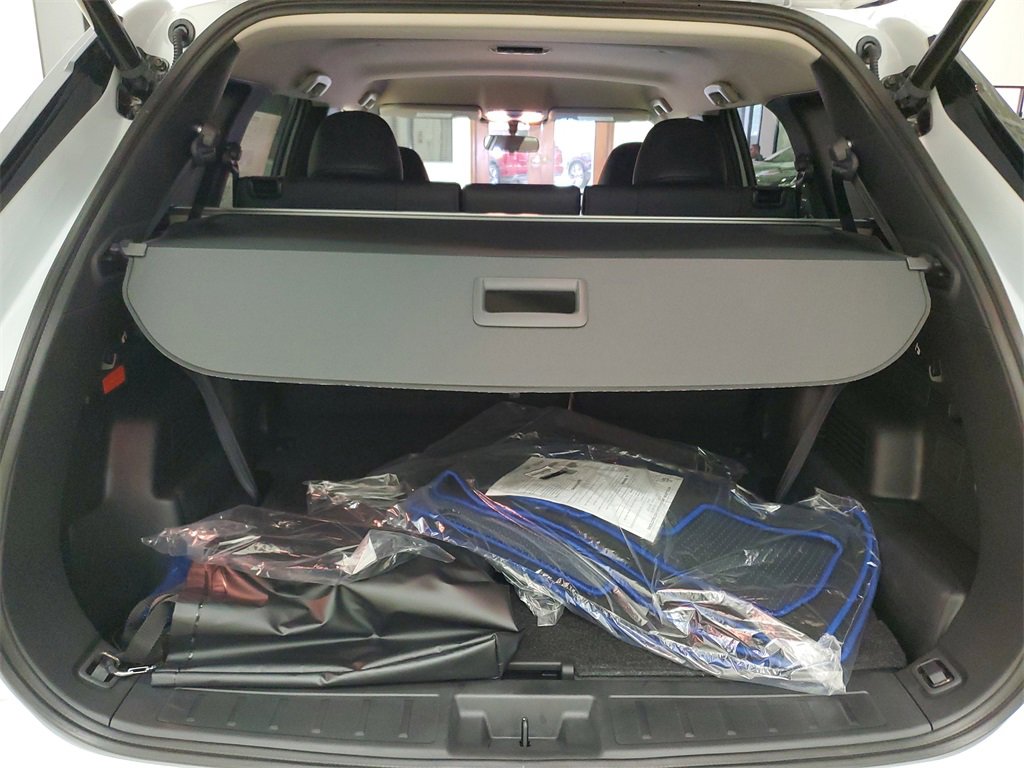 New 2025 Mitsubishi Outlander SE image 10