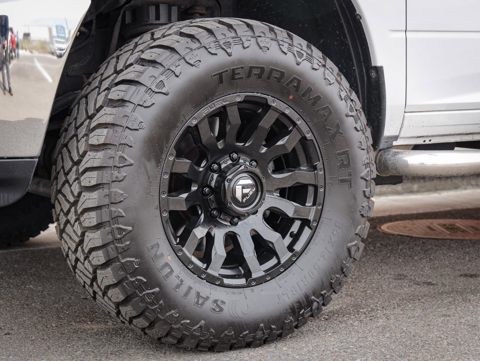 Used 2017 RAM 2500 SLT w/ Luxury Group image 11