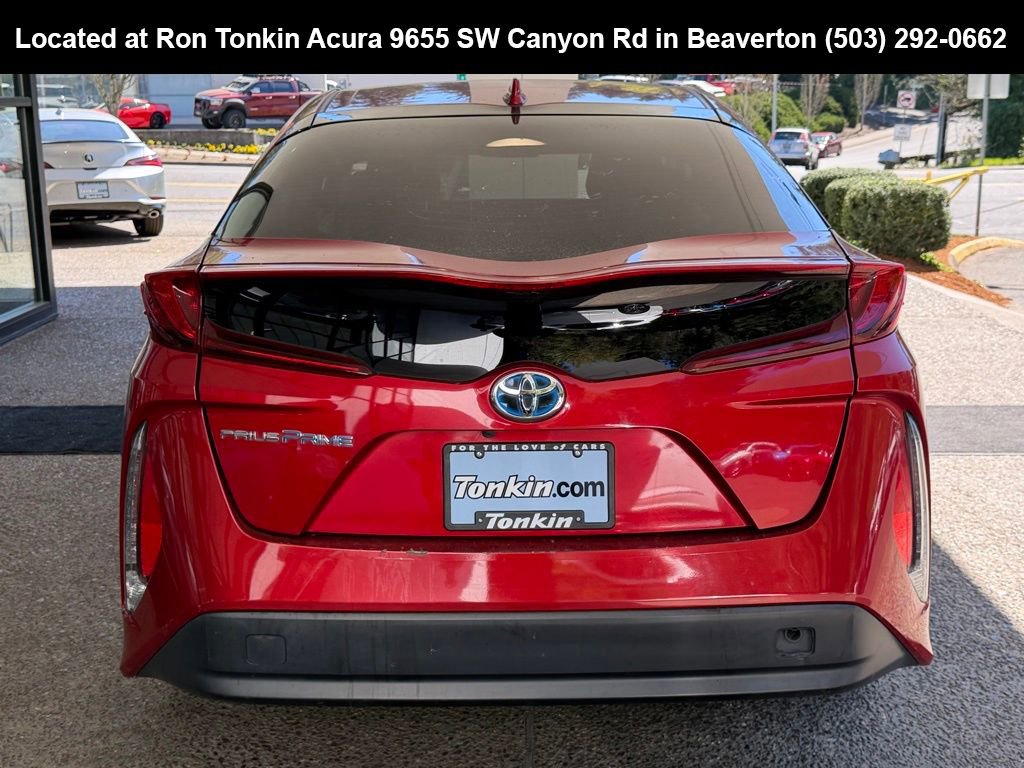 Used 2017 Toyota Prius Prime Premium w/ Preferred Accessory Package image 6