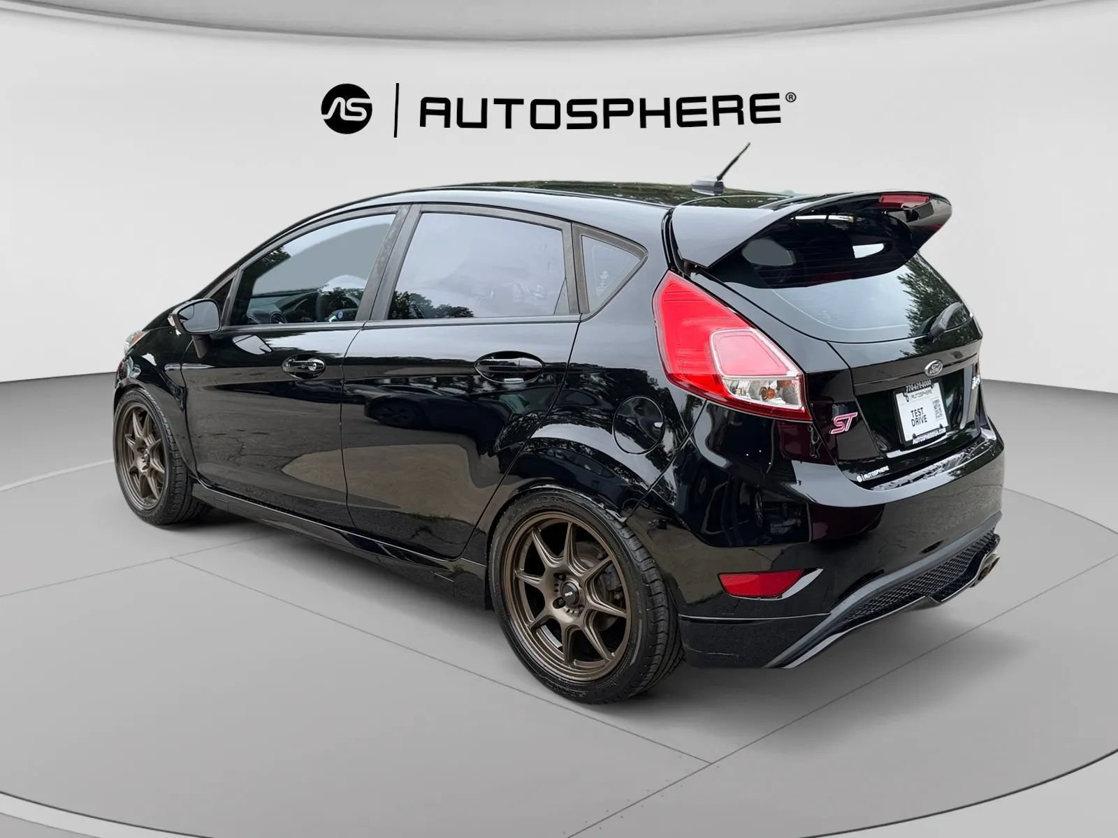 Used 2016 Ford Fiesta ST FWD image 7