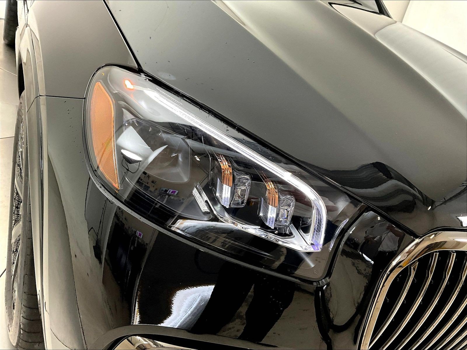 New 2026 Mercedes-Benz Maybach GLS 600 4MATIC image 7
