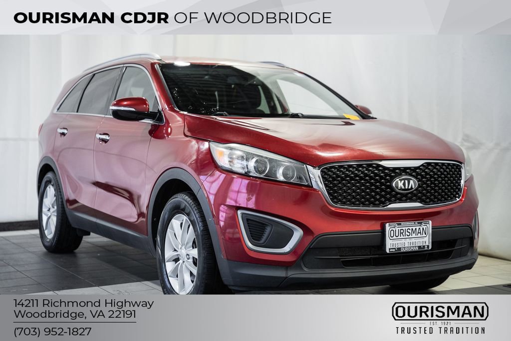 Used 2016 Kia Sorento LX w/ LX Convenience Package