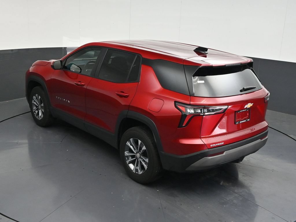 Used 2025 Chevrolet Equinox LT FWD image 18