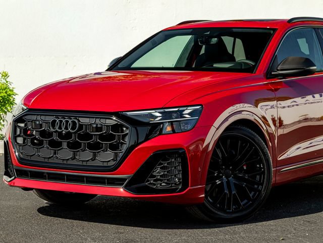 New 2026 Audi SQ8 Prestige AWD/4WD image 2