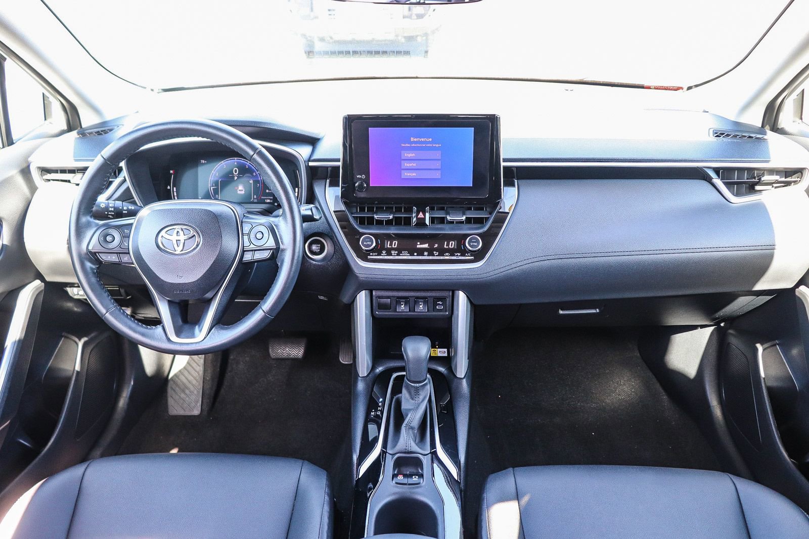 Certified 2023 Toyota Corolla Cross XLE FWD image 15