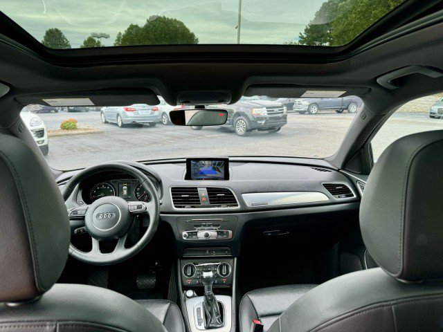 Used 2018 Audi Q3 2.0T Premium Plus AWD/4WD image 10