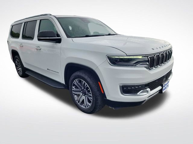 Used 2024 Jeep Wagoneer L Series II RWD image 7