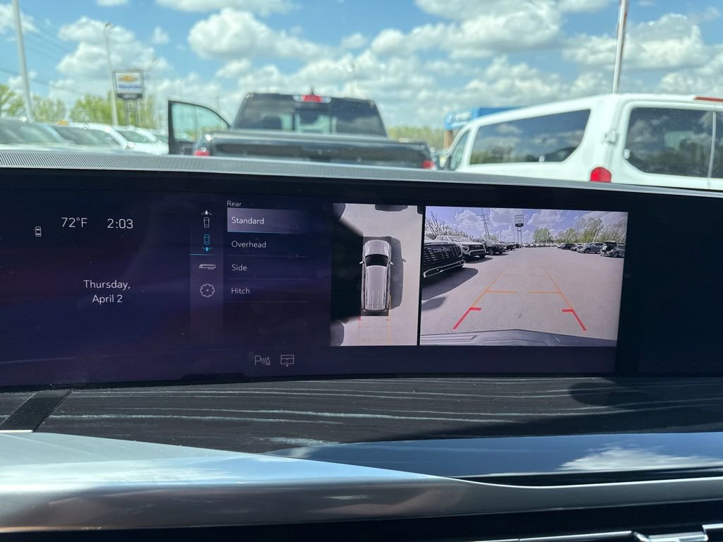 Used 2025 Cadillac Escalade Sport w/ Touring Package image 22